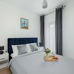 Apartman Functional With 2 Bedrooms And Parking By Renters
